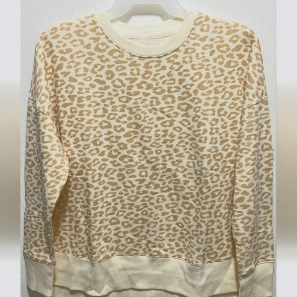 Aerie Cheetah Printed Women's Pullover Size Large